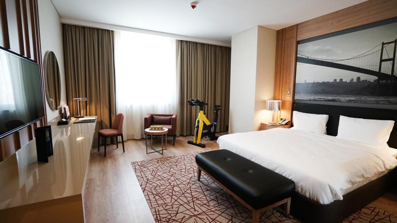 Tryp By Wyndham Istanbul Basin Ekspres Hotel Luaran gambar A room at the hotel